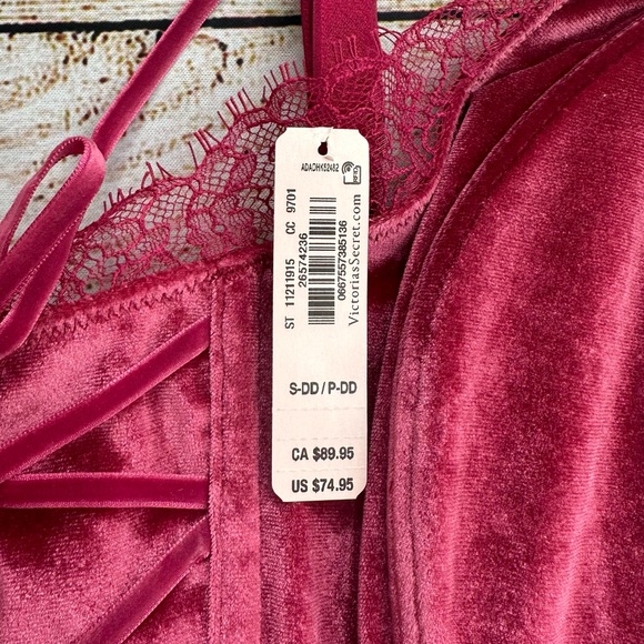 Victoria’s Secret Dream Angels Unlined Lace-Up Velvet Corset Top Small-DD - Picture 2 of 3